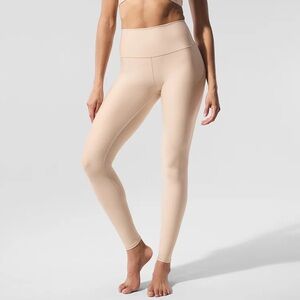 ALO Yoga Cream Leggings